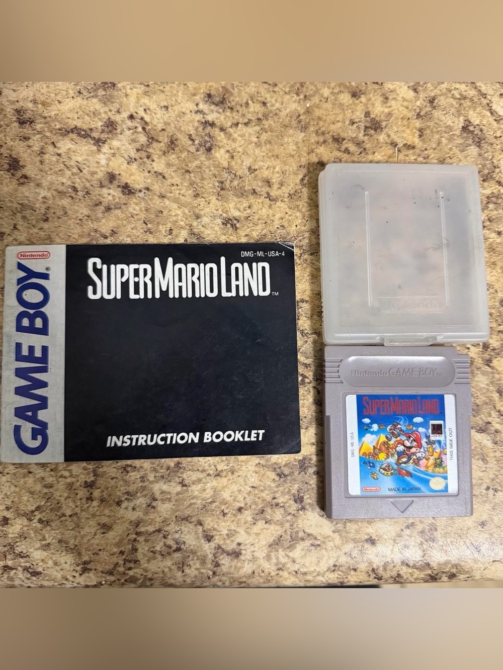 Super Mario Land (Nintendo GameBoy, 1989) Video Game Cartridge, Manual, Case